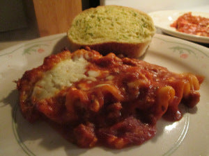 Lasagna with Meat and Sauce w/ Baked Garlic Toast Loaf