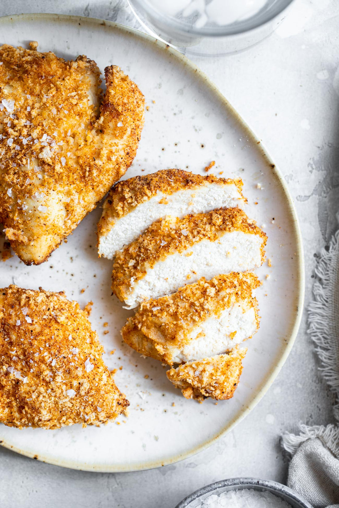 This breaded Air Fryer Chicken Breast is SO crispy you won’t believe how healthy and easy it is! Great for busy weeknights, with a gluten free option!