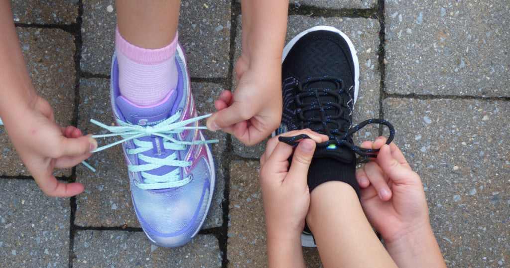 Everything You Need to Know to Help Your Kids Learn to Tie Their Shoes